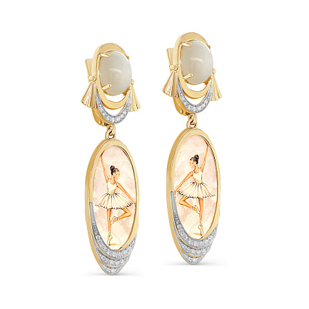 Серьги с английским замком из желтого золота с бриллиантами