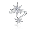 Кольцо из серебра с фианитом