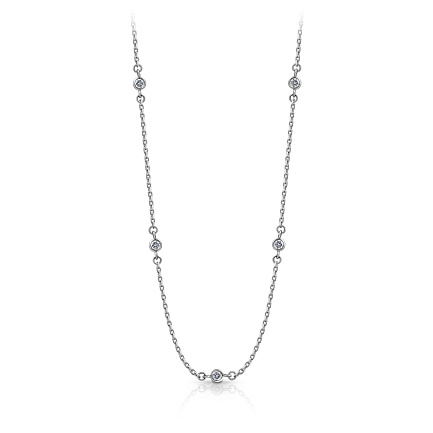 Колье из белого золота с бриллиантами