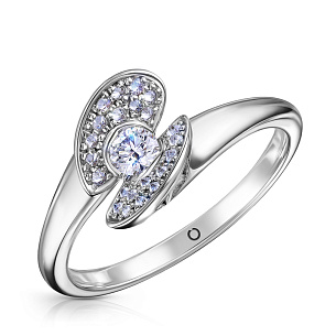 Кольцо из белого золота с бриллиантом