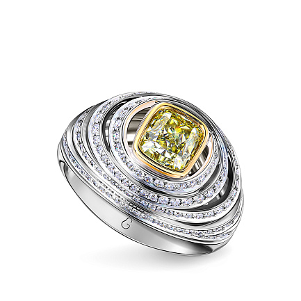 Кольцо из белого золота с бриллиантом