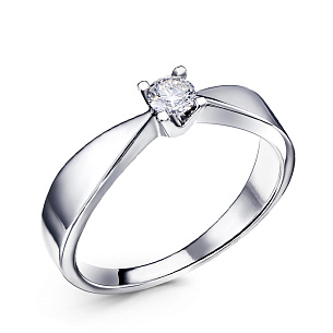 Кольцо из белого золота с бриллиантом