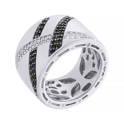 Кольцо из серебра с фианитом