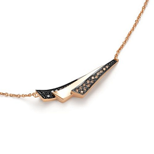 Колье из красного золота с бриллиантом