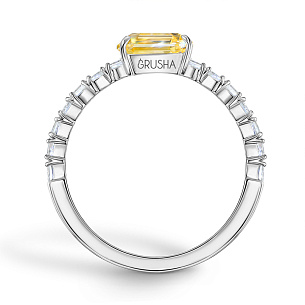 Кольцо из белого золота с сапфиром