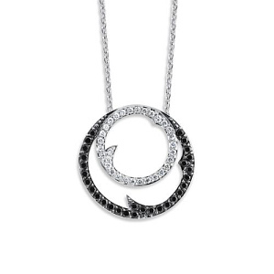 Колье из белого золота с бриллиантами