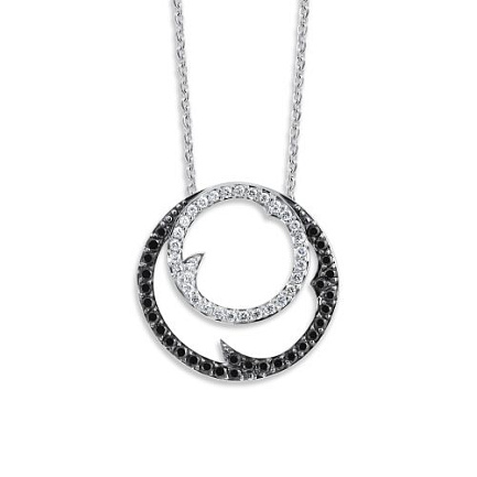 Колье из белого золота с бриллиантами