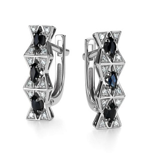 Серьги с английским замком из белого золота с бриллиантом