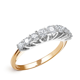 Кольцо из красного золота с бриллиантом