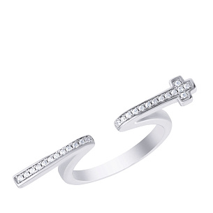 Кольцо из серебра с фианитом