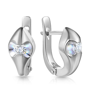 Серьги с английским замком из белого золота с бриллиантом