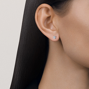 Серьги Пусеты из белого золота с бриллиантами