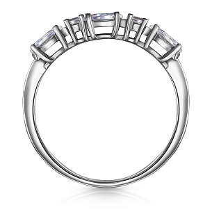 Кольцо из серебра с фианитом