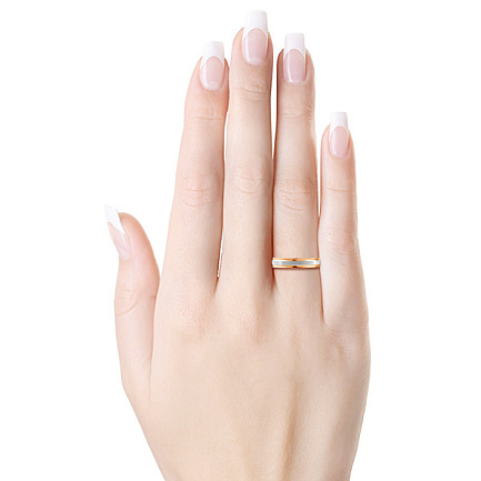 Кольцо обручальное с алмазной гранью