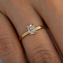 Кольцо из желтого золота с бриллиантом