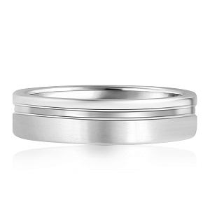Кольцо обручальное из белого золота