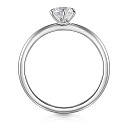 Кольцо из белого золота с бриллиантом