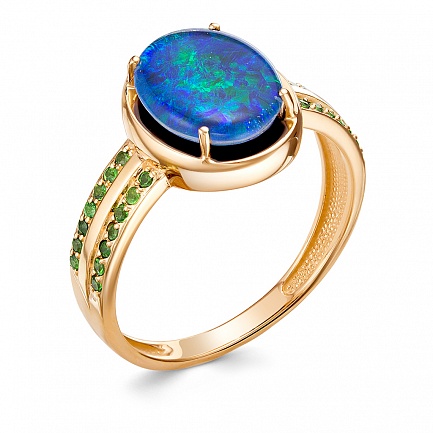 Кольцо из красного золота с опалом