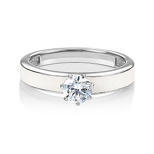 Кольцо из серебра с фианитом