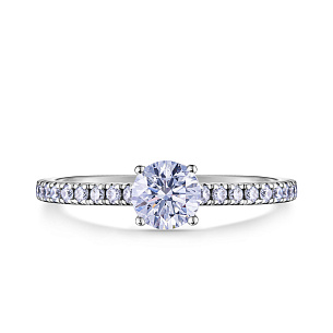 Кольцо из белого золота с бриллиантом