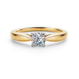 Кольцо из желтого золота с бриллиантом