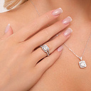 Кольцо из белого золота с бриллиантами