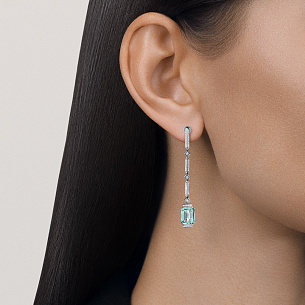 Серьги с английским замком из белого золота с бриллиантами, морганитом и бериллом