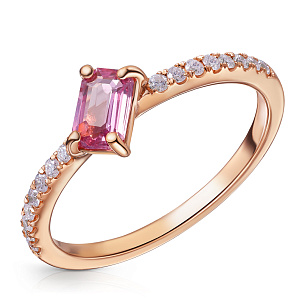 Кольцо из красного золота с бриллиантами и сапфиром