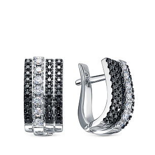 Серьги из белого золота с бриллиантом