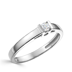 Кольцо из белого золота с бриллиантом