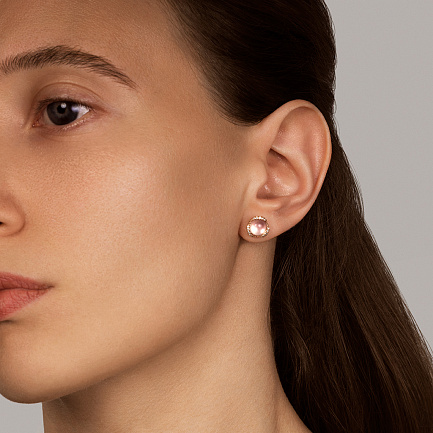 Пусеты из красного золота с бриллиантами