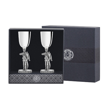 Набор из -х предметов