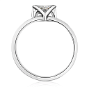 Кольцо из белого золота с бриллиантом