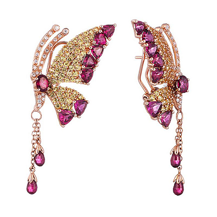 Серьги из красного золота с бриллиантами, родолитами