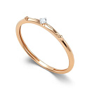 Кольцо из красного золота с бриллиантом