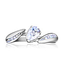 Кольцо из белого золота с бриллиантами