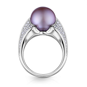 Кольцо из белого золота с бриллиантами, жемчугом