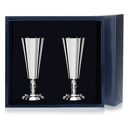 Набор из -х предметов