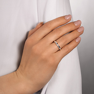 Кольцо обручальное из белого золота с бриллиантами