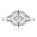 Кольцо из белого золота с бриллиантом