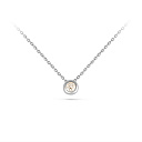 Колье из белого золота с бриллиантом