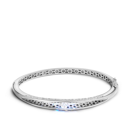 Браслет декоративный из белого золота с бриллиантом