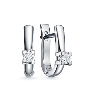 Серьги из белого золота с бриллиантом