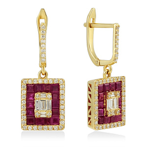 Серьги из желтого золота с бриллиантами, рубином