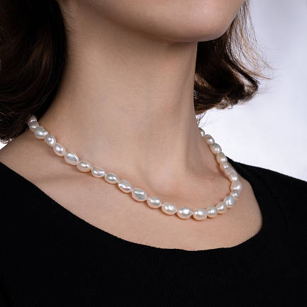 Бусы из красного золота с жемчугом