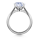 Кольцо из белого золота с бриллиантом