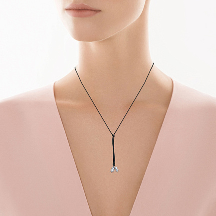 Колье из белого золота с бриллиантами