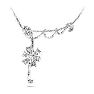 Колье из белого золота с бриллиантом