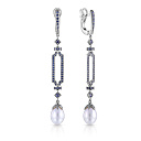 Серьги из белого золота с бриллиантами, жемчугом