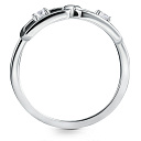 Кольцо из серебра с фианитом